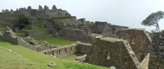 Tour escolares a Cusco en Avión